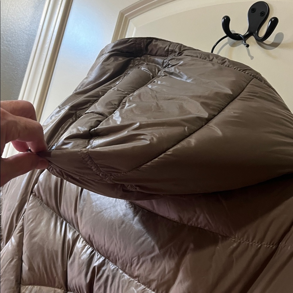 Calvin Klein Taupe Puffer Jacket C169 - Picture 8 of 13